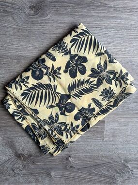 Mai Underwear Pareo NWOT